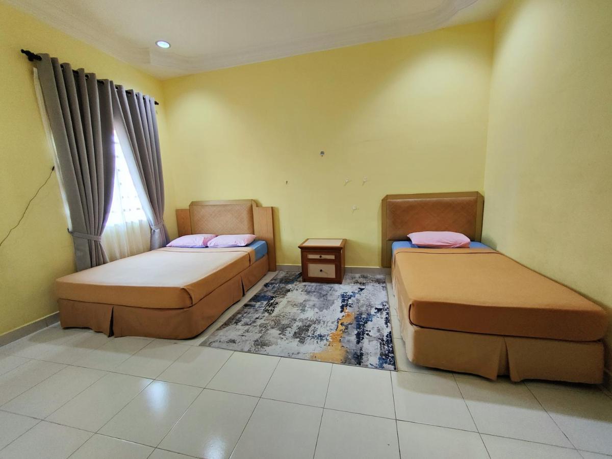 Homestay Roma Suite Kuala Terengganu Exteriör bild